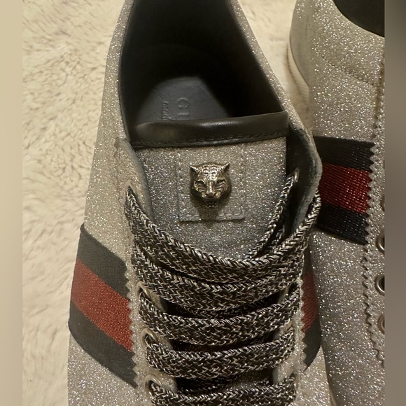 Gucci sparkle shoes. - Picture 2 of 6